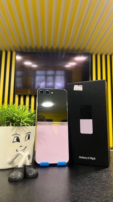 Samsung Z Flip 5 256 gb