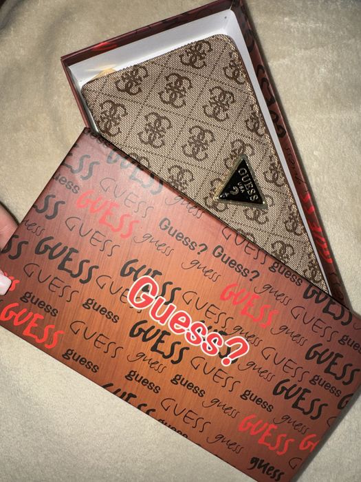Portofel Guess nou