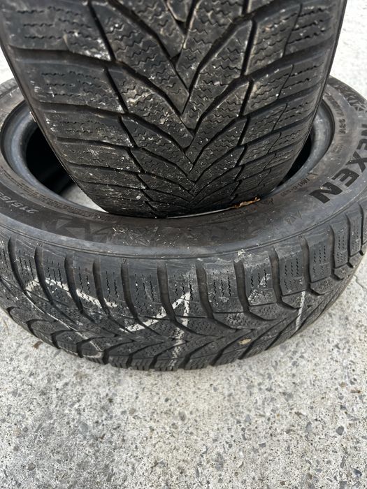 2бр Зимни гуми Nexen 215/55R17