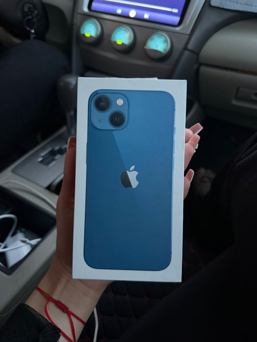 Iphone 13 телефон