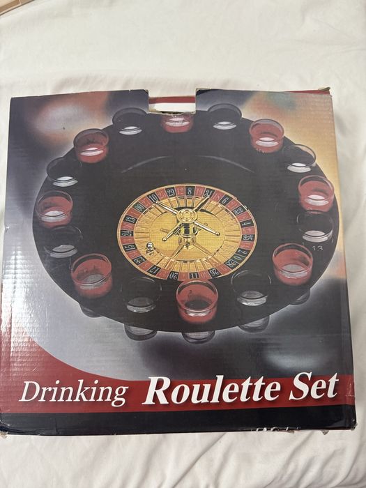 RULETĂ (joc) de băutură