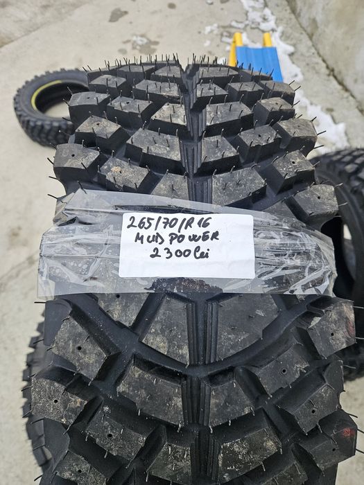 Anvelope off road 265/70R .