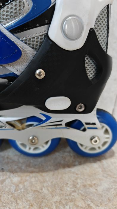 Продам роликовые коньки