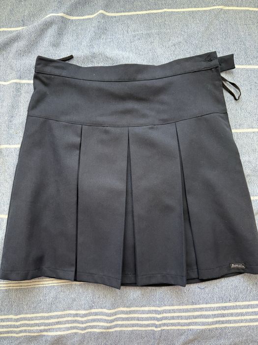 Ученическа пола