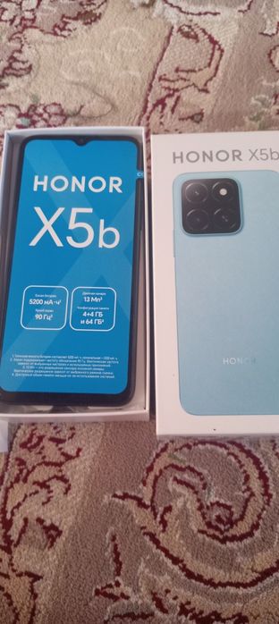 Самсунг А 06  и  07 смартфон