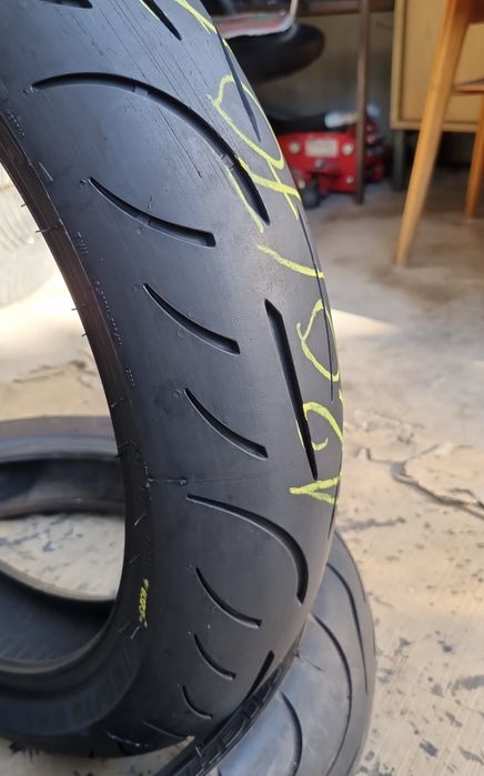 Anvelopa Moto Metzeler 120/70 ZR17 Stare Impecabilă DOT0323