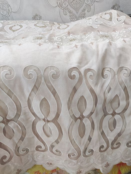 Продаются готовые занавески. Территориально Юнусабад.