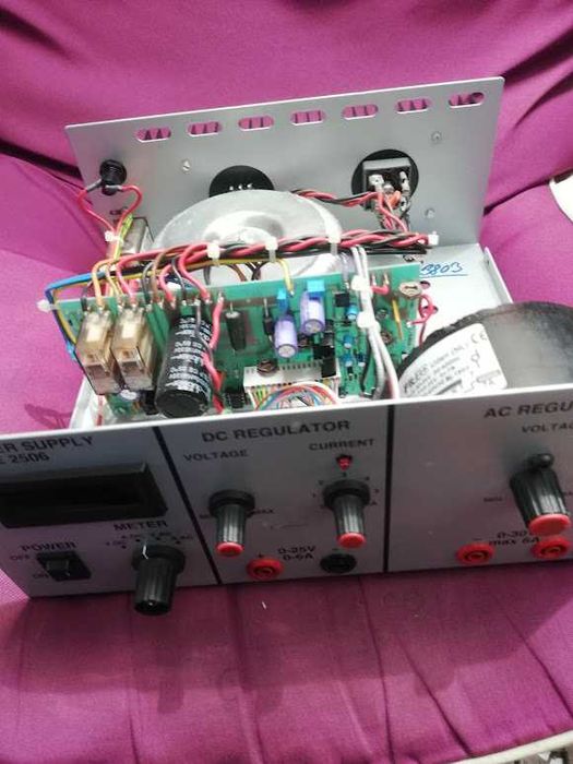 Vand sursa reglabila de laborator