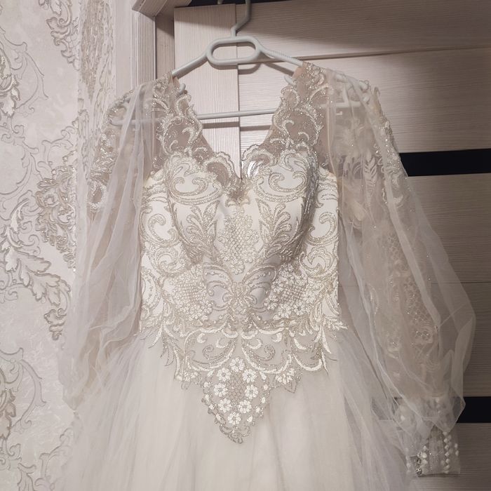 Свадебное платье