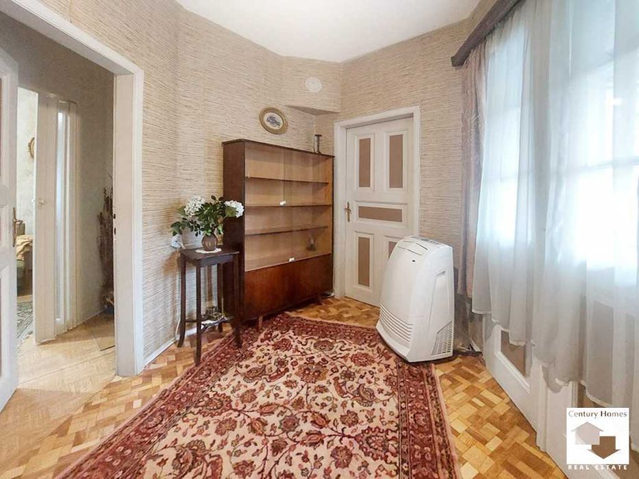 Дава се под наем Къща в Велико Търново, Стара част - 132 кв.м за 700 € - Снимка #6