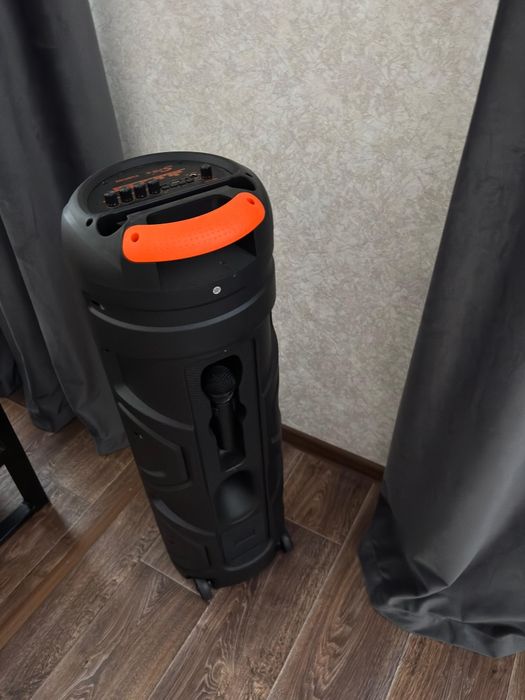 Продам колонки новые