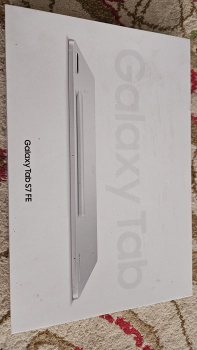 Продается планшет Samsung Galaxy S7 FE,б/у