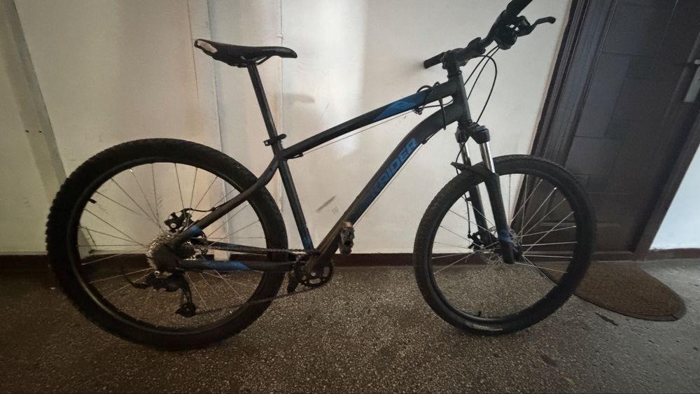 Vând bicicleta rockrider st 120