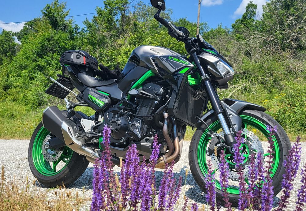 Kawasaki z900 2024