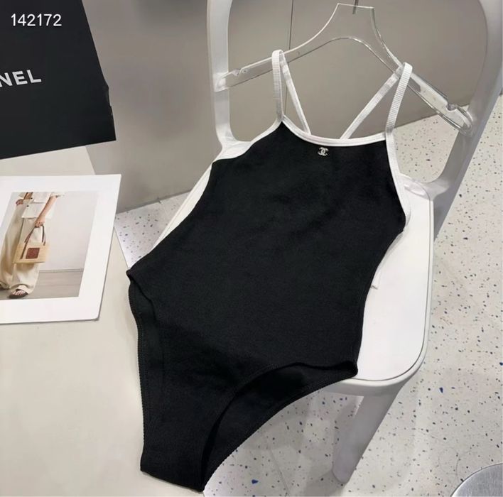 Купальник от Chanel