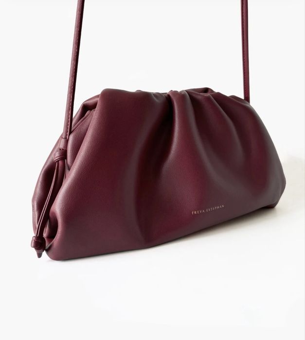 Bottega Venta чанта бургунди