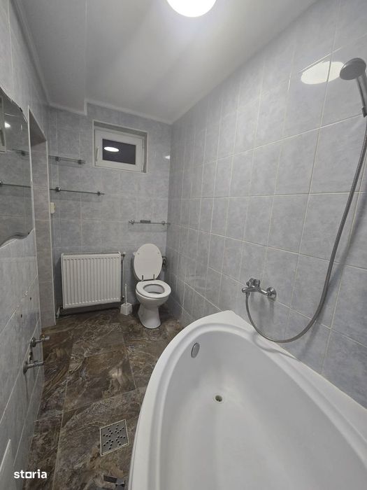 Comision 0% pentru chiriaș-Casă individuală de închiriat-Schei, Brașov