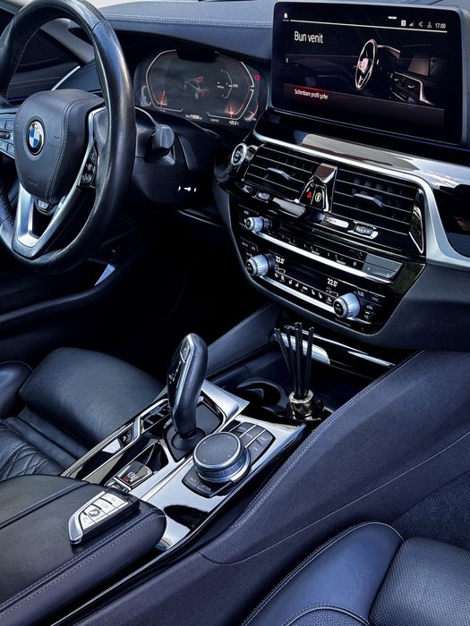 BMW 530d mild hibryd Luxury Line tva deductibil