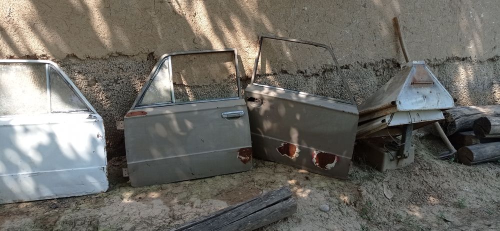 ДВЕРИ от Жигули, Бампер Ваз, КАПОТ  штука -100.000 сум