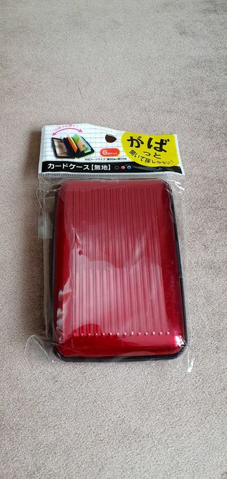 Portofel din aluminiu protejat antiscanare pentru carduri / acte (Nou)