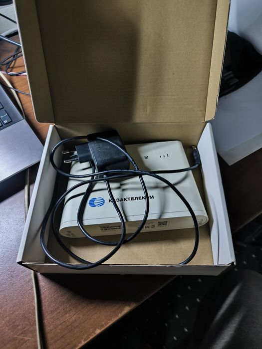 Вайфай роутер Huawei