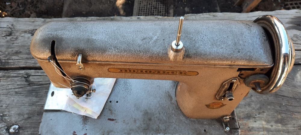 Швейные машинки "Подольск","Тула".