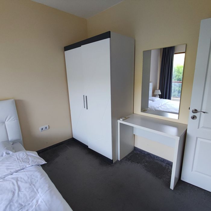 Дава се под наем Тристаен апартамент в Балчик - 97 кв.м за 550 € - Снимка #2