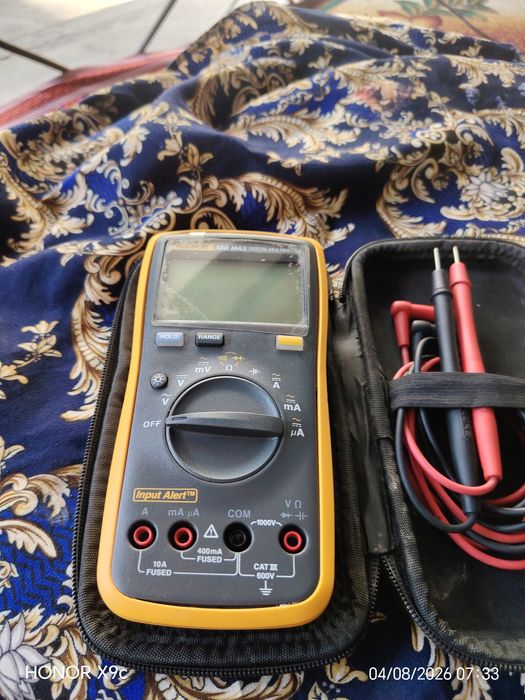 Multimeter FLUKE 15B Mas yangi