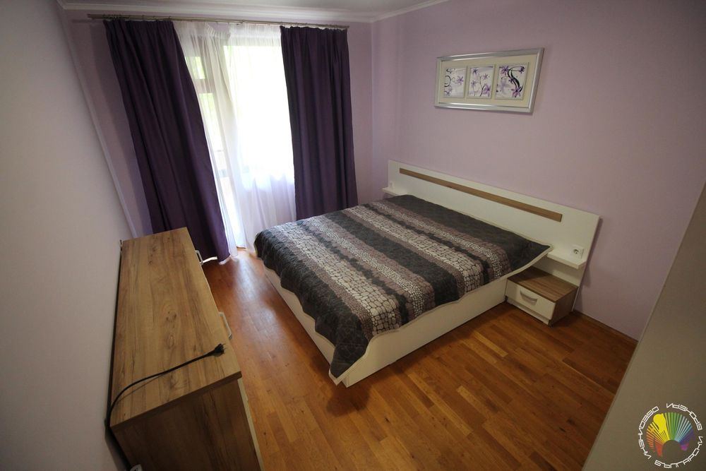 Дава се под наем Двустаен апартамент в Бургас, Славейков - 76 кв.м за 408 € - Снимка #10