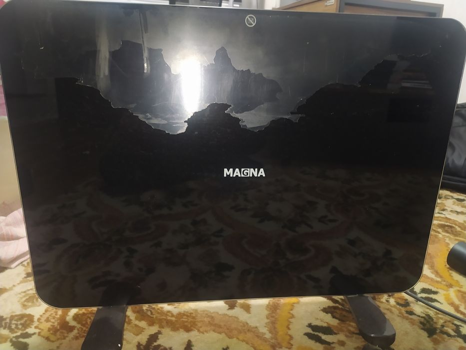 электрический обогреватель-панель (стеклянный конвектор)