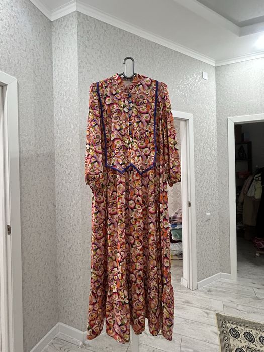 Матасы купра. Көйлек сатылады. Бағасы 5000 .