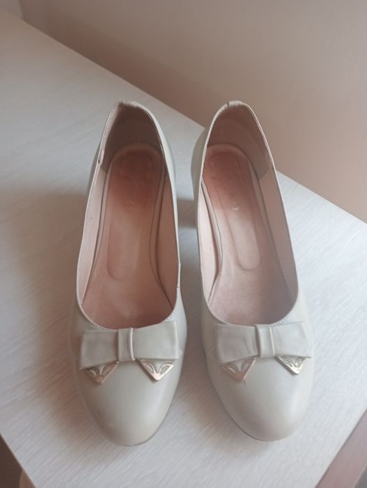 Кожаные туфли 36 размера