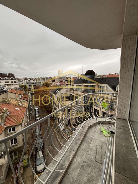 ДВУСТАЕН апартамент под наем - Център