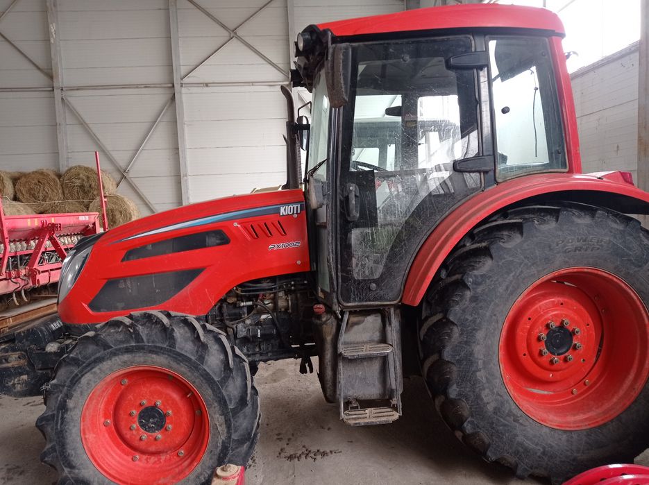 Продам трактор Корея