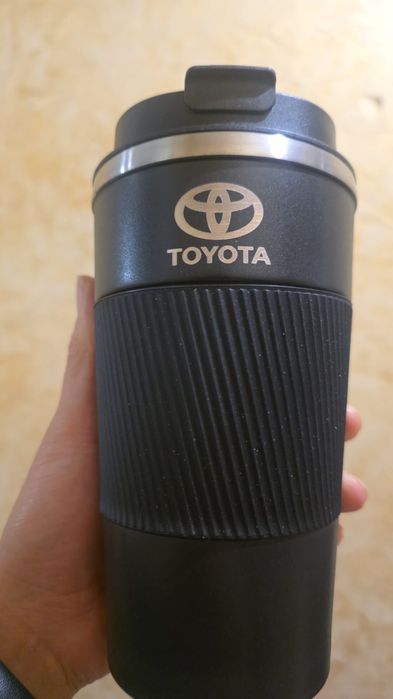 Продам термокружка Тойота