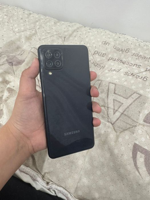 Самсунг а22 64гб