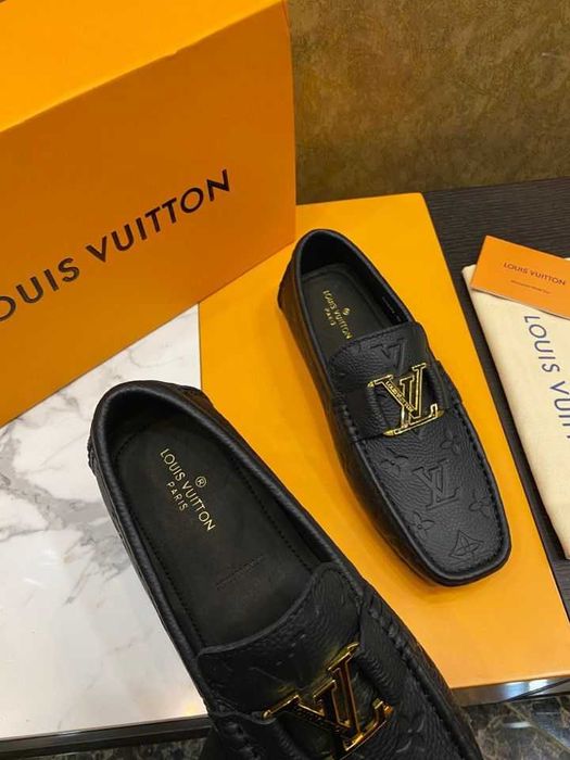 Pantofi Louis Vuitton