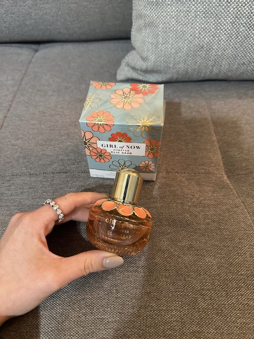 Дамски парфюми и козметика Tom Ford Hermes Versace