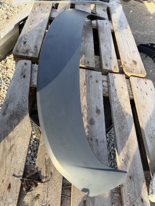 Спойлер заден капак Ford Focus