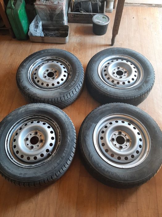 Продам комплект колеса 13