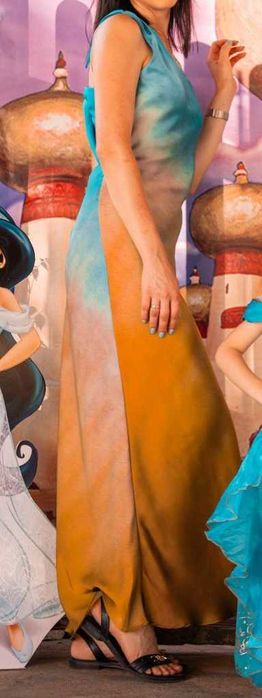 Официална асиметрична дълга рокля с гол гръб Zara