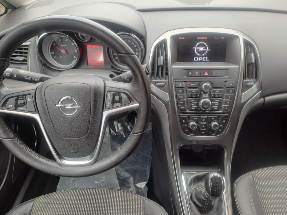 OPEL Astra 2012 — imagine 5