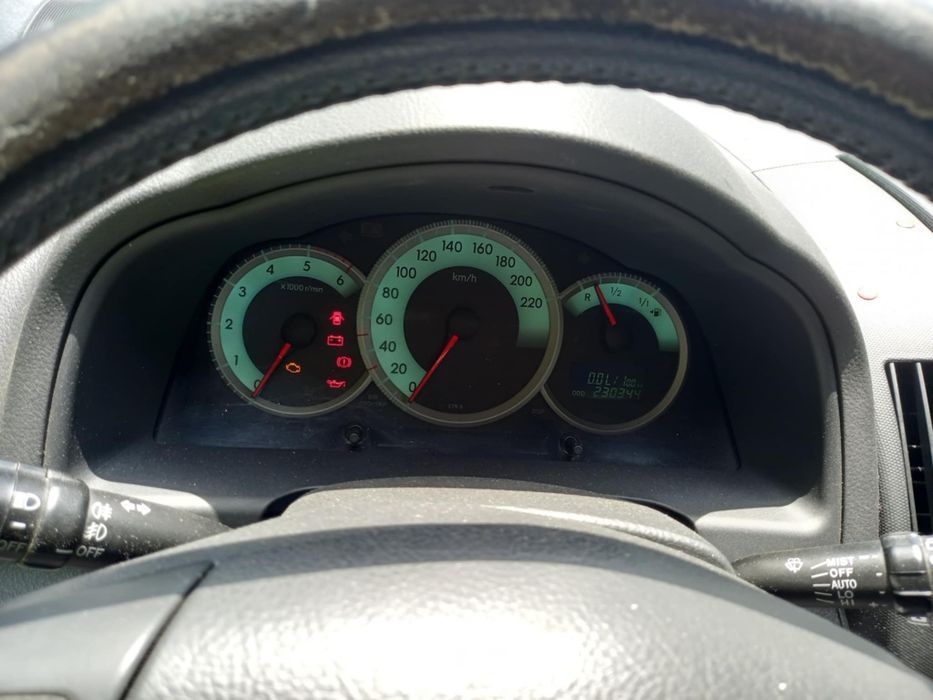 Vând toyota corolla vrrso