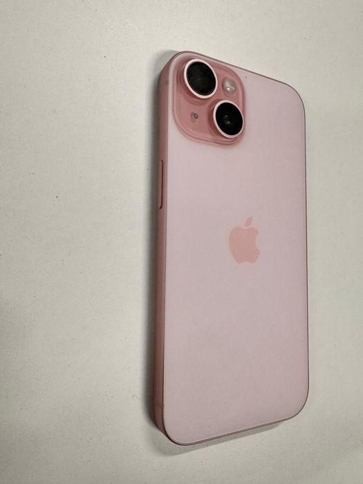 Айфон 15 128 гб царапина жок