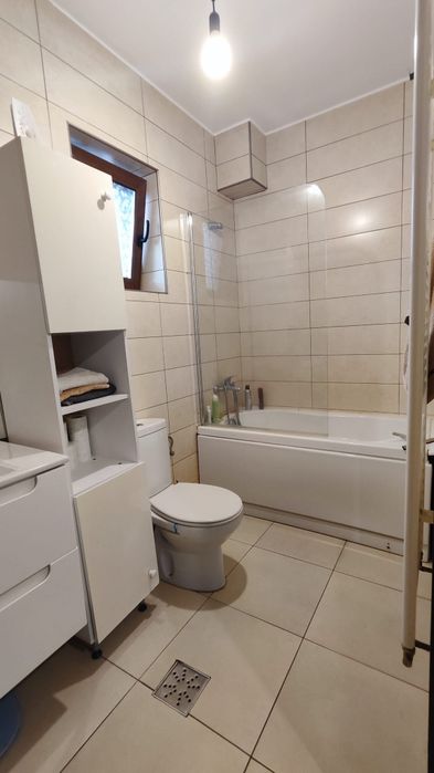Proprietar vând casa P+M in Zădăreni.