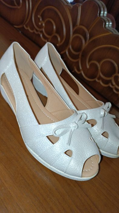 Босоножки женские летние