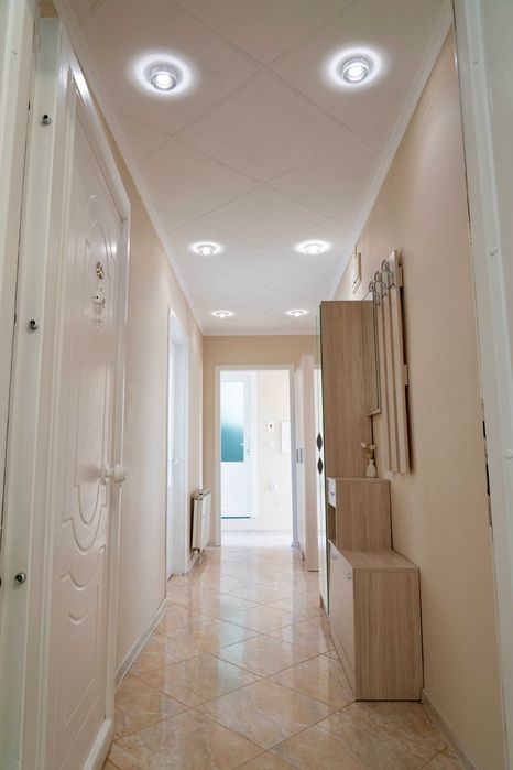 Дава се под наем Четиристаен апартамент в Варна, Аспарухово - 90 кв.м за 510 € - Снимка #14