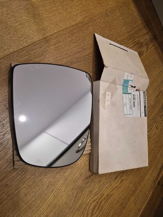 Огледало Nissan Primastar, Opel Vivaro и Renault Traffic 2007