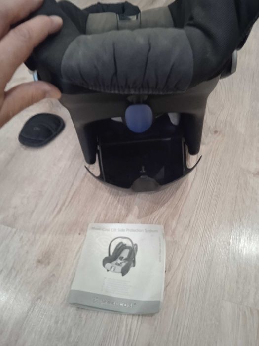 Детско столче Maxi Cosi за кола