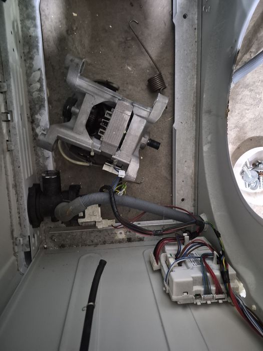 Стиральная машина INDESIT EWSD 61031